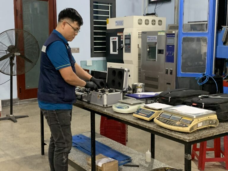 Hiệu chuẩn lĩnh vực khối lượng
