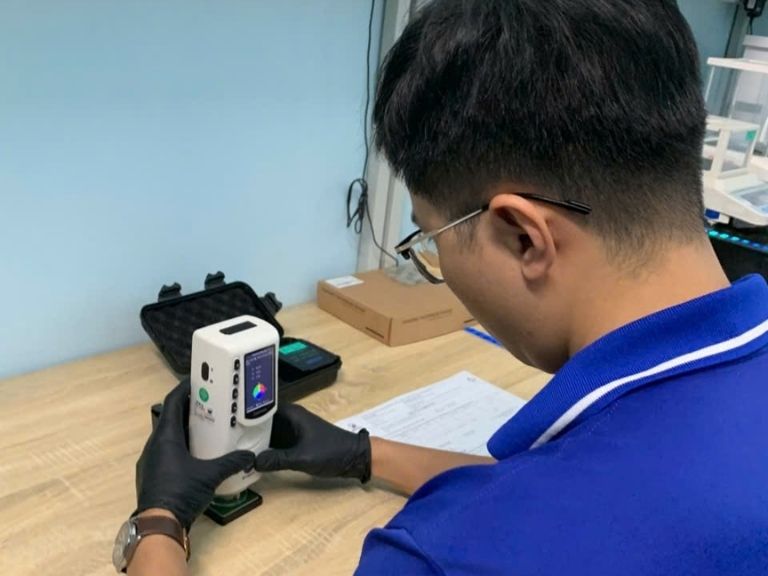 Hiệu chuẩn máy đo màu Hiệu chuẩn máy đo màu